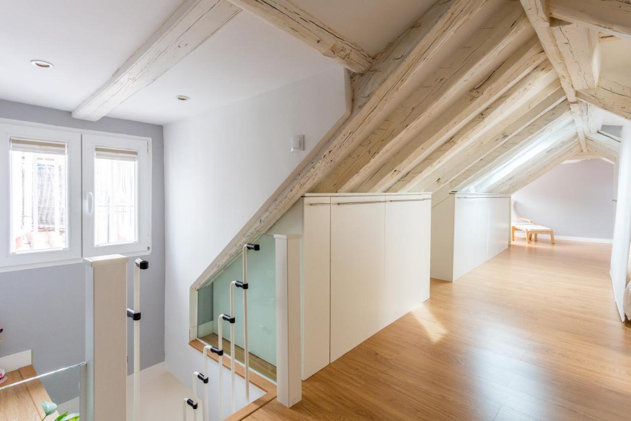 Precioso Duplex En La Puerta Del Sol. Apartment มาดริด ภายนอก รูปภาพ